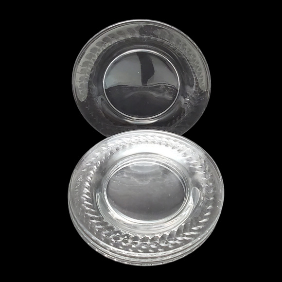 Leaf Rim 7 1/4" Dessert Salad Plates Glows Green with 365nm UV Light Lot of 4 - Picture 2 of 10